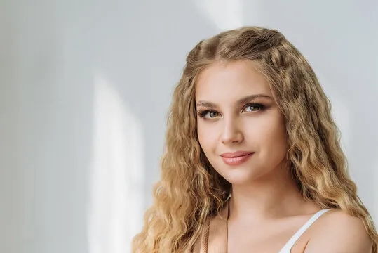 郭晨曦（电竞赛事分析师）